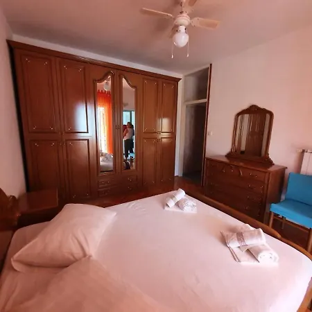 Marko Apartment Banjol