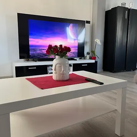 Marko Apartment *
